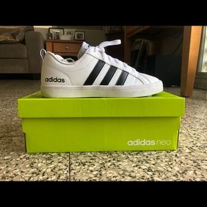 Adidas Neo VS Pace W size 8